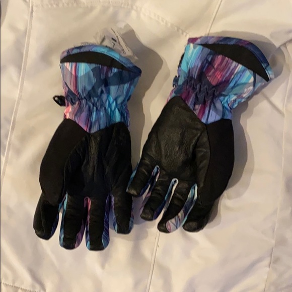 Obermeyer❄️white ski jacket w/matching gloves